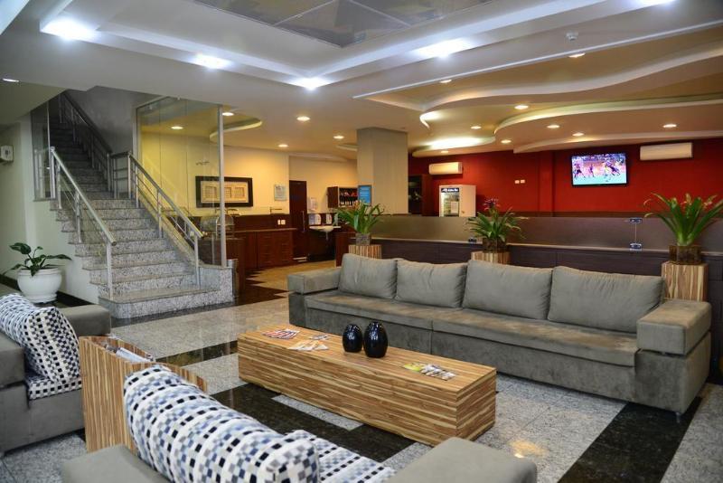 Golden Blue Hotel Londrina Esterno foto