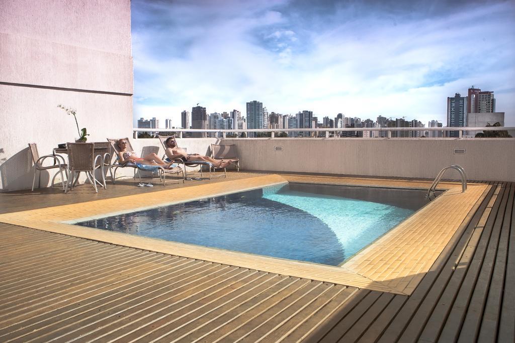 Golden Blue Hotel Londrina Esterno foto