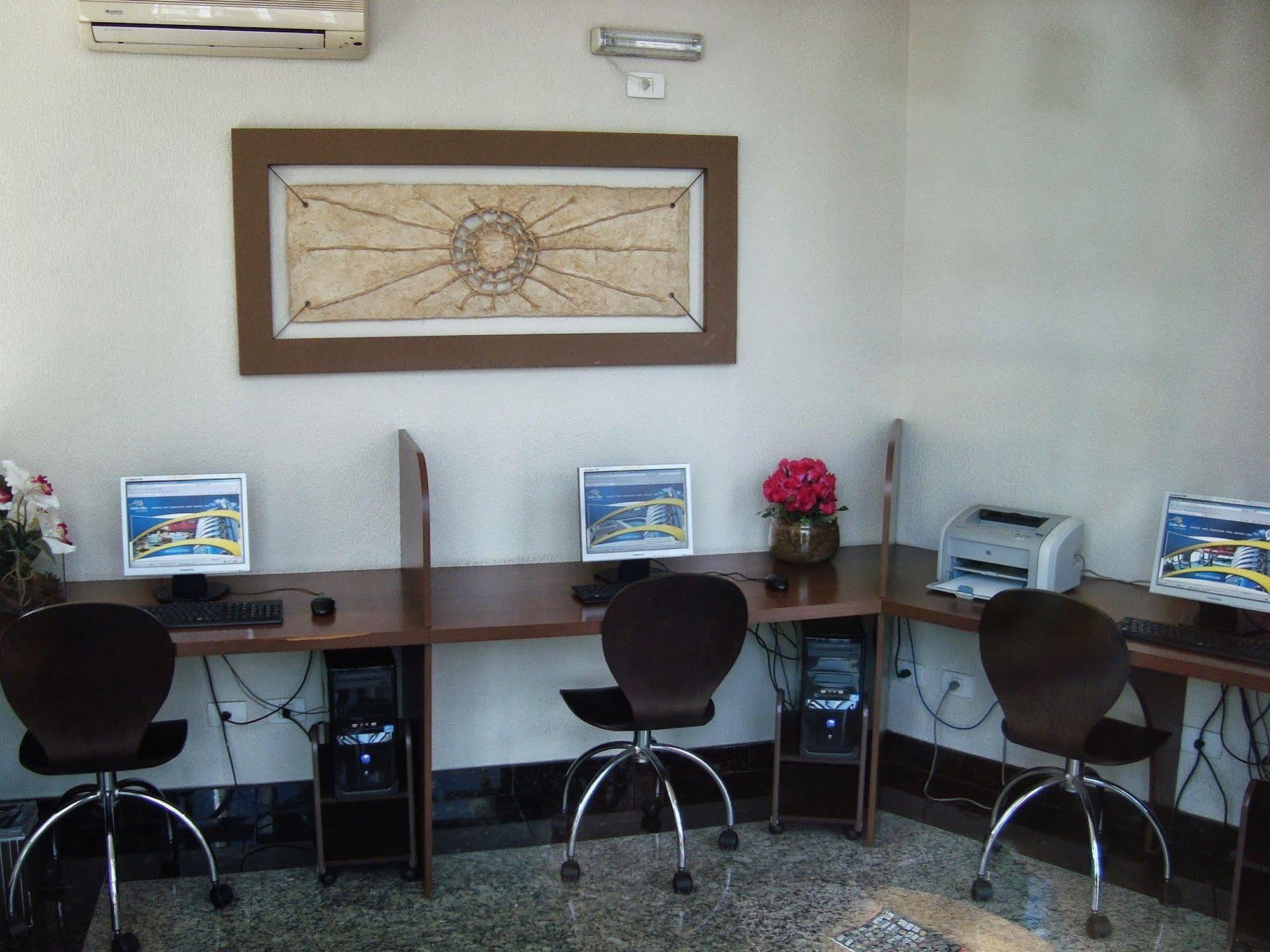 Golden Blue Hotel Londrina Esterno foto